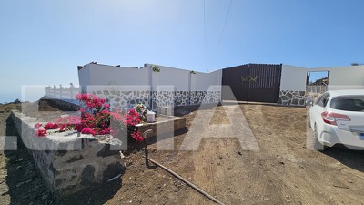 AJ1253: Independent house with land divided into three plots