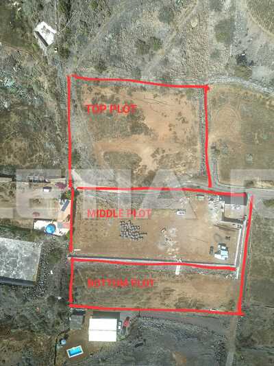 AJ1253: Independent house with land divided into three plots