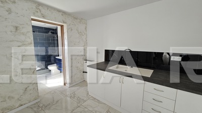 AJ1253: Independent house with land divided into three plots