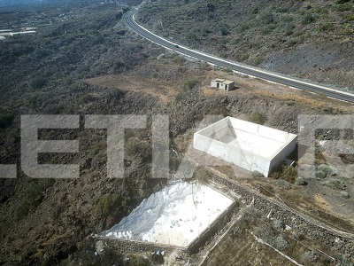 AJ1253: Independent house with land divided into three plots