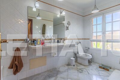 AJ1269: Beautiful villa for sale in Chayofa 