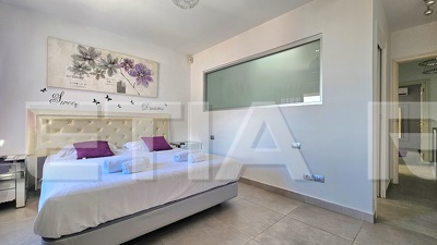 AJ1278: Beautiful Townhouse in Roque del Conde 