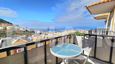 AJ1278: Beautiful Townhouse in Roque del Conde 