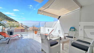 AJ1278: Beautiful Townhouse in Roque del Conde 